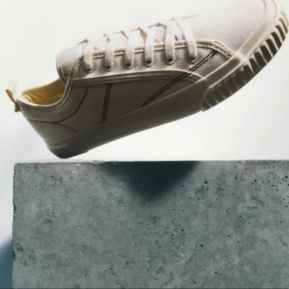 ZARA CANVAS SNEAKERS SZ 10 - Picture 5 of 7